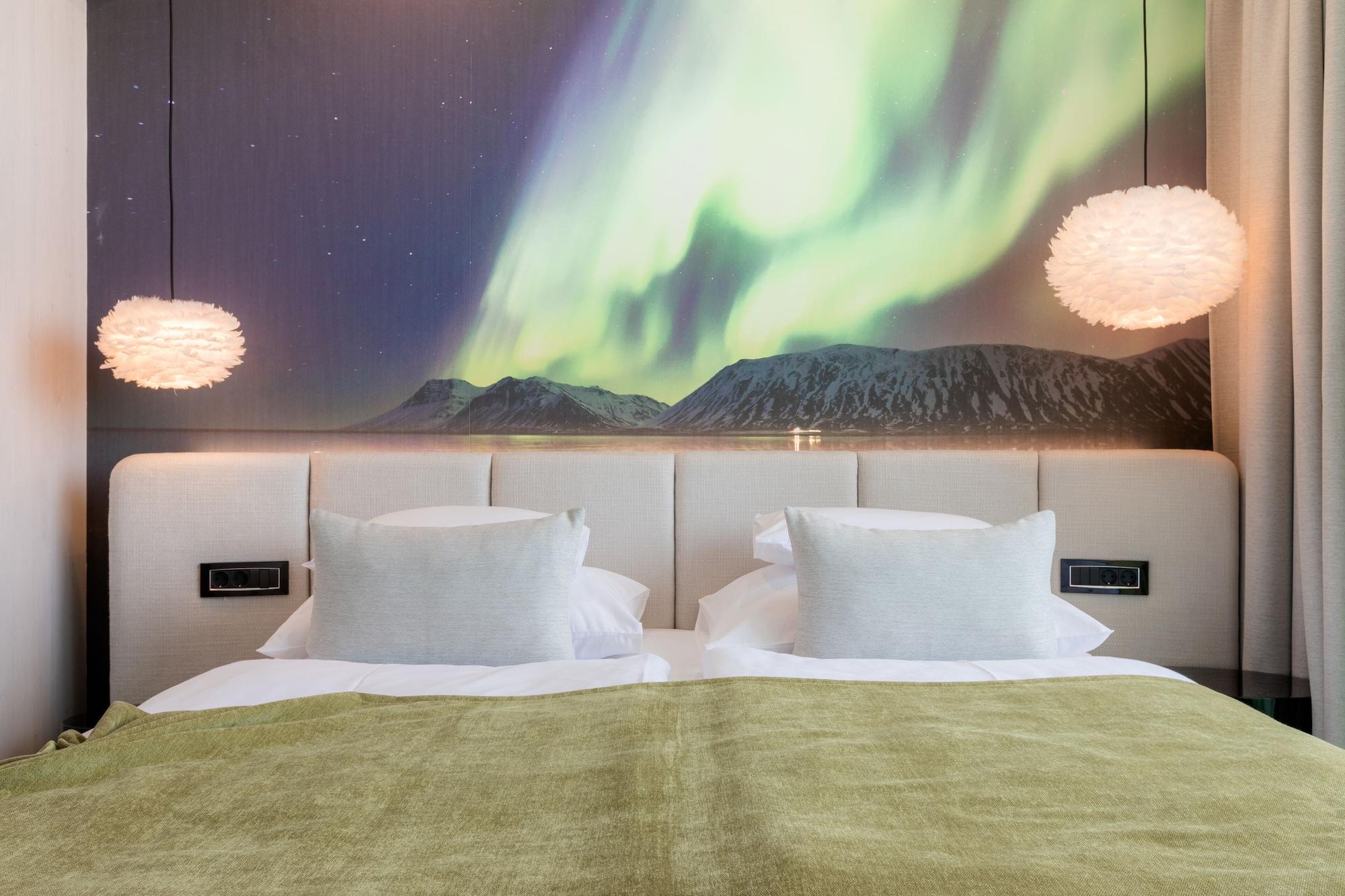 Nox Hotel 4*